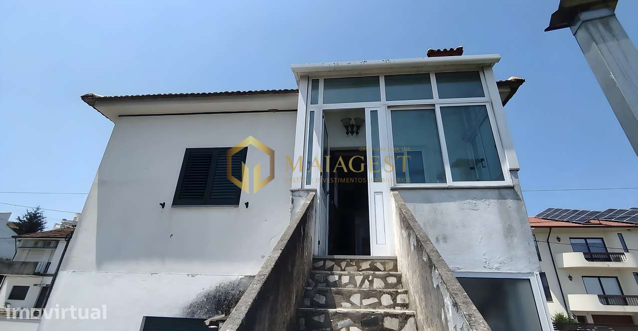 Andar Moradia T2 com Garagem e Anexo junto ao Metro de Fânzeres - Grande imagem: 3/21
