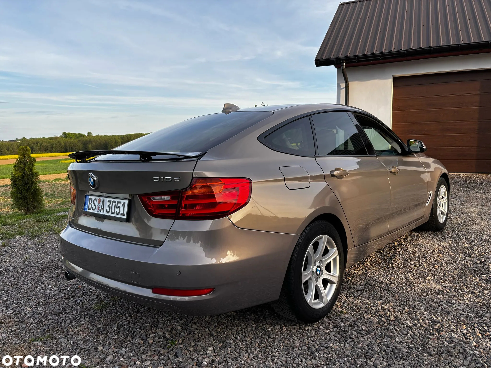 BMW 3GT 318d GT Sport Line - 2