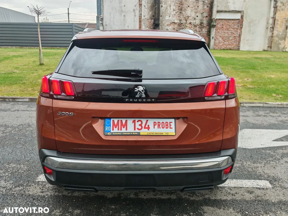 Peugeot 3008 1.6 BlueHDI S&S EAT6 Allure - 10
