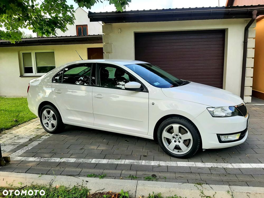 Skoda RAPID - 18