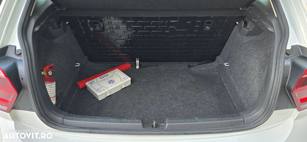 Volkswagen Polo 1.0 Trendline - 14