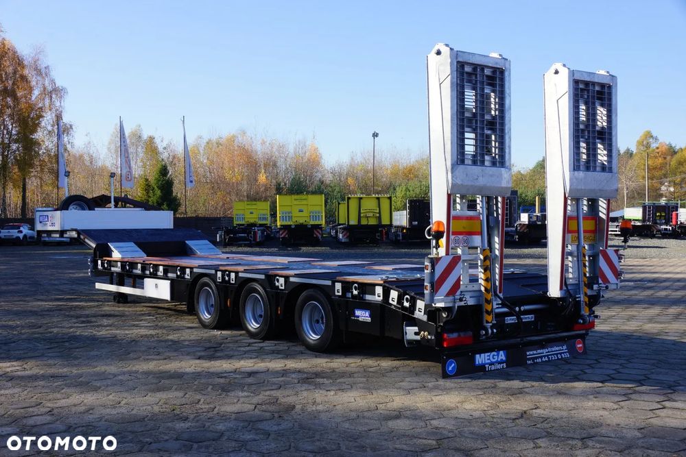 Inny 3 OSIOWA NISKOPODWOZIOWA SAF - 39