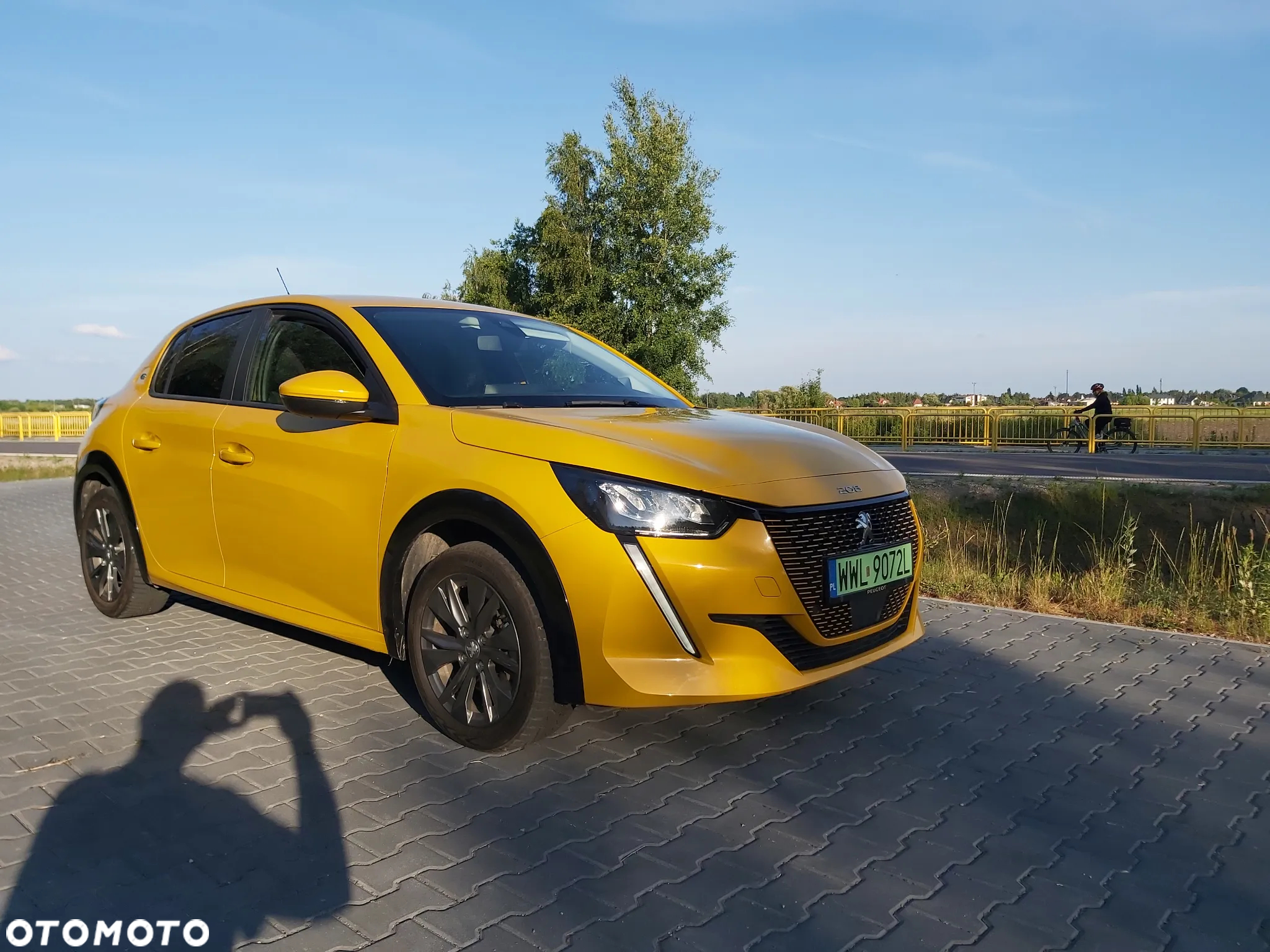 Peugeot 208 e-208 GT - 26