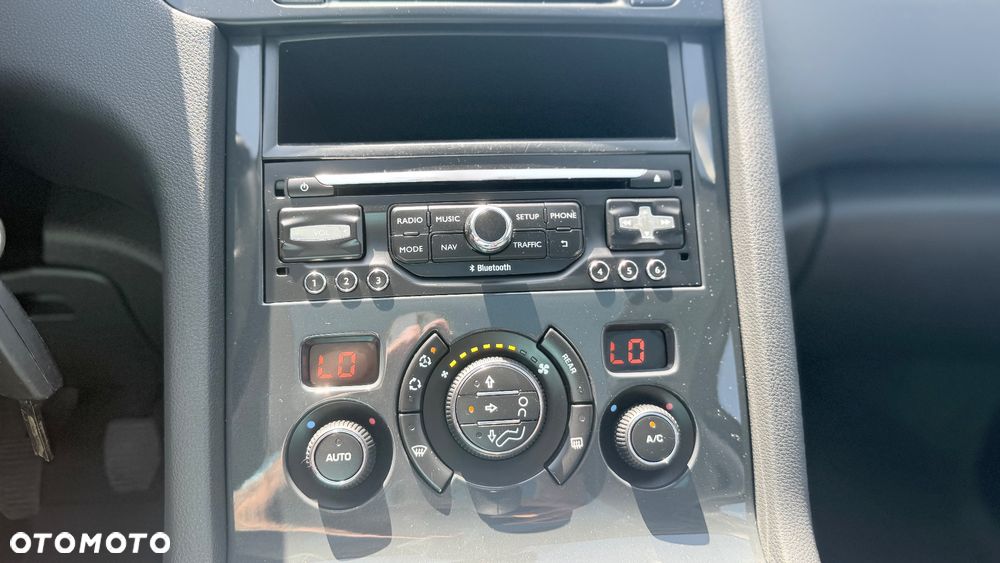 Peugeot 5008 2.0 HDi Business Line 7os - 14