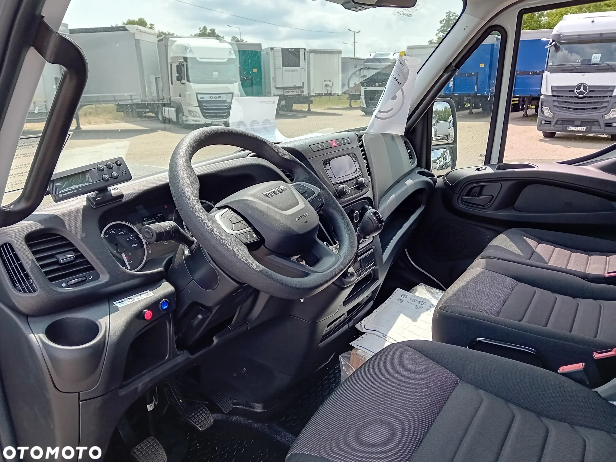 Iveco DAILY 70C18H - 16