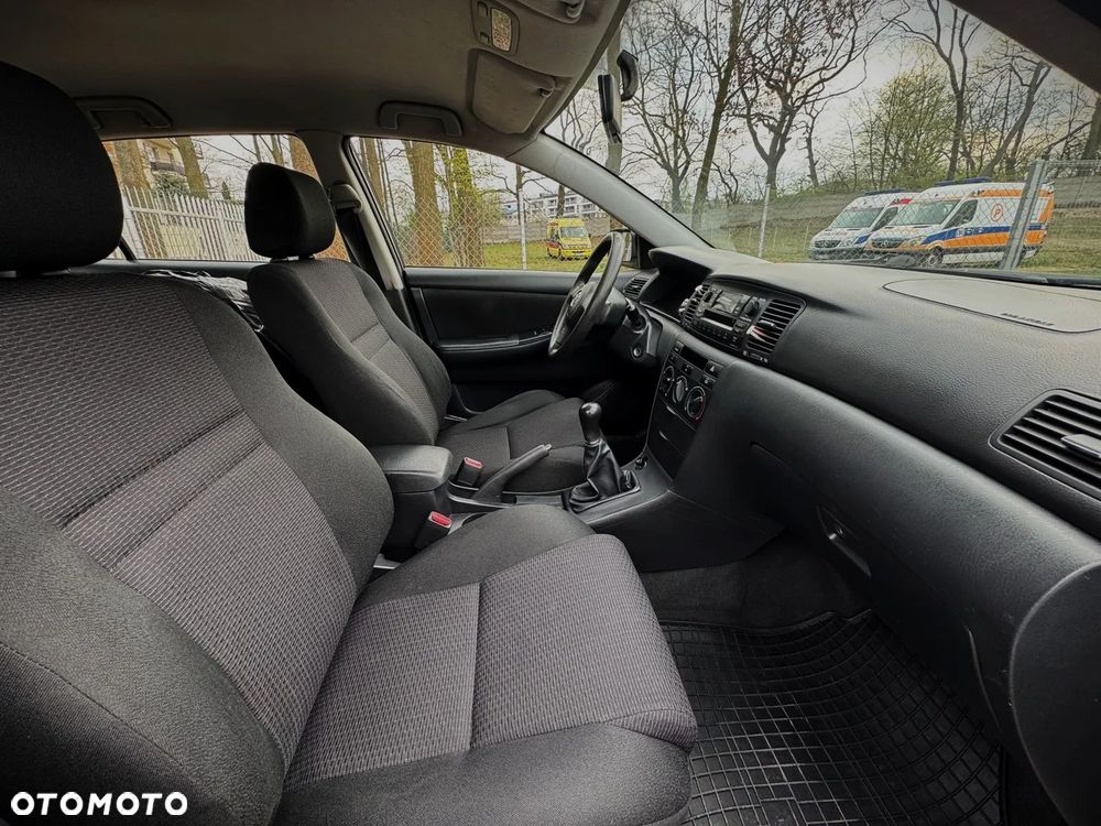 Toyota Corolla 1.4 VVT-i - 12