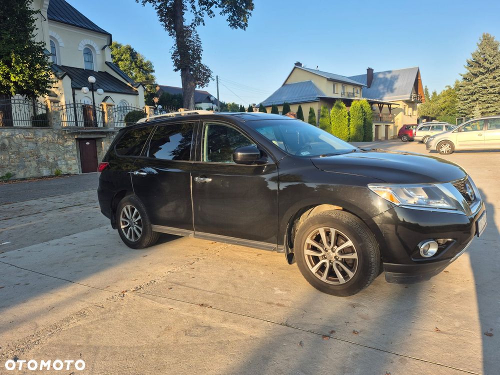 Nissan Pathfinder - 18