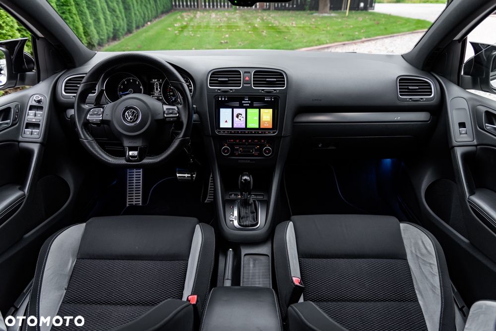 Volkswagen Golf 2.0 R DSG - 28