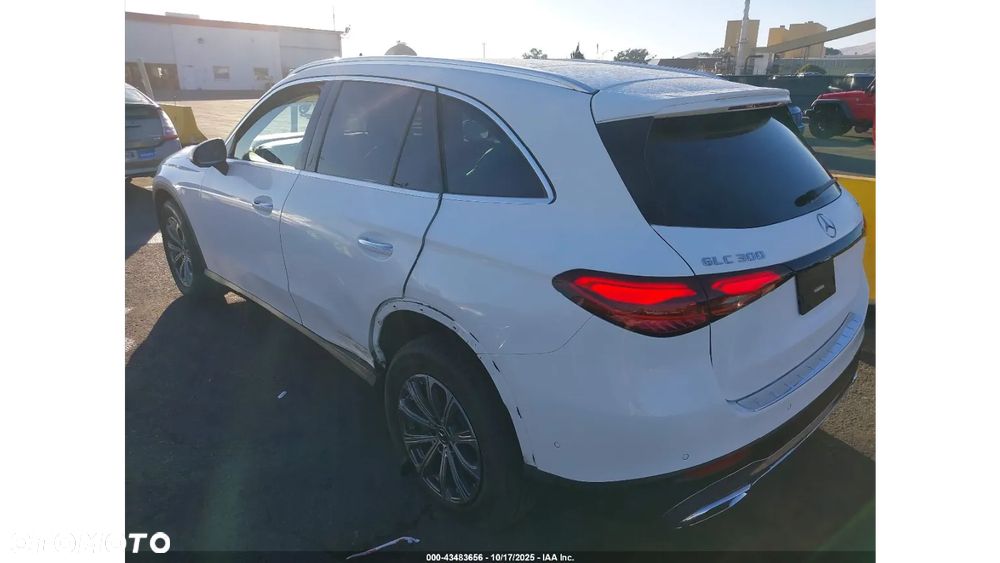 Mercedes-Benz GLC - 8