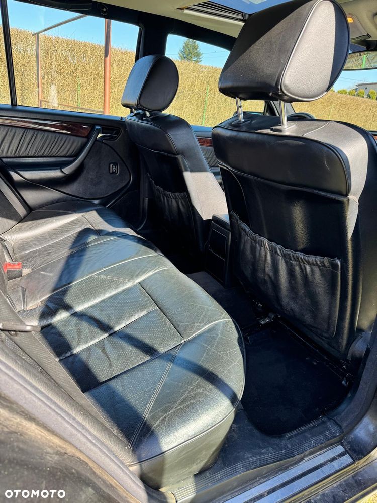 Mercedes-Benz Klasa C - 7