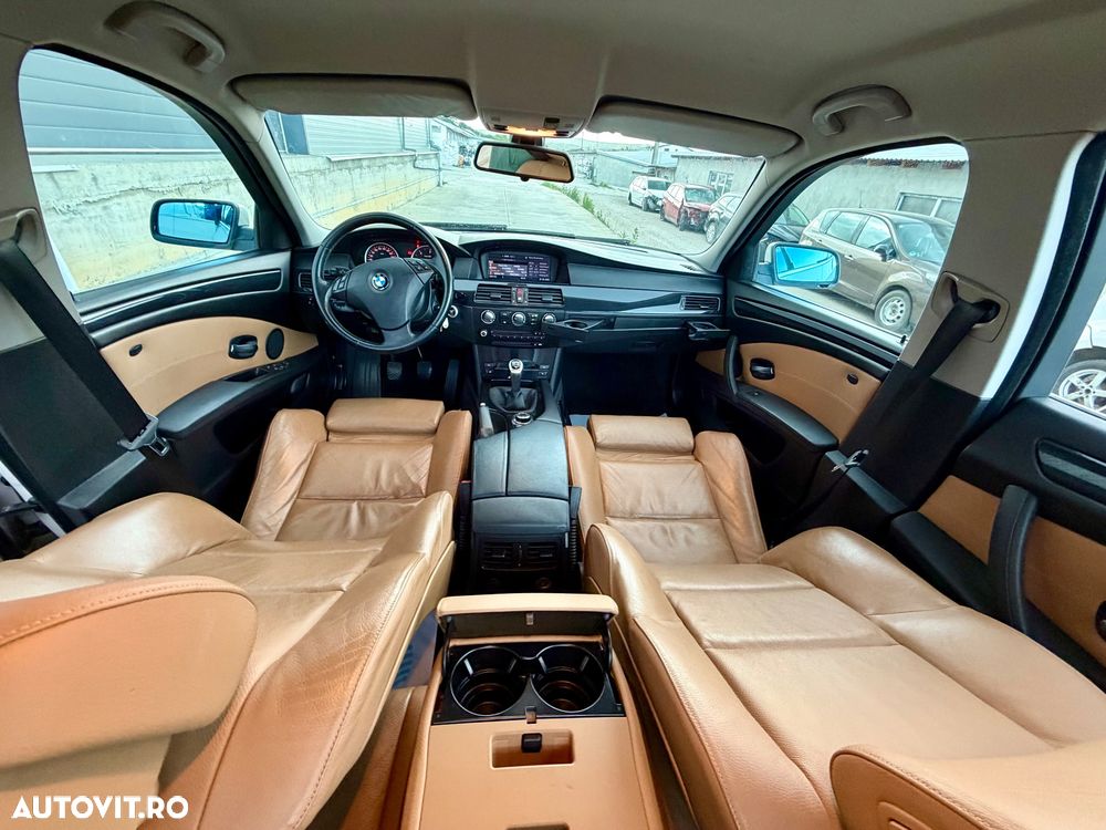 BMW Seria 5 520d Edition Exclusive - 7