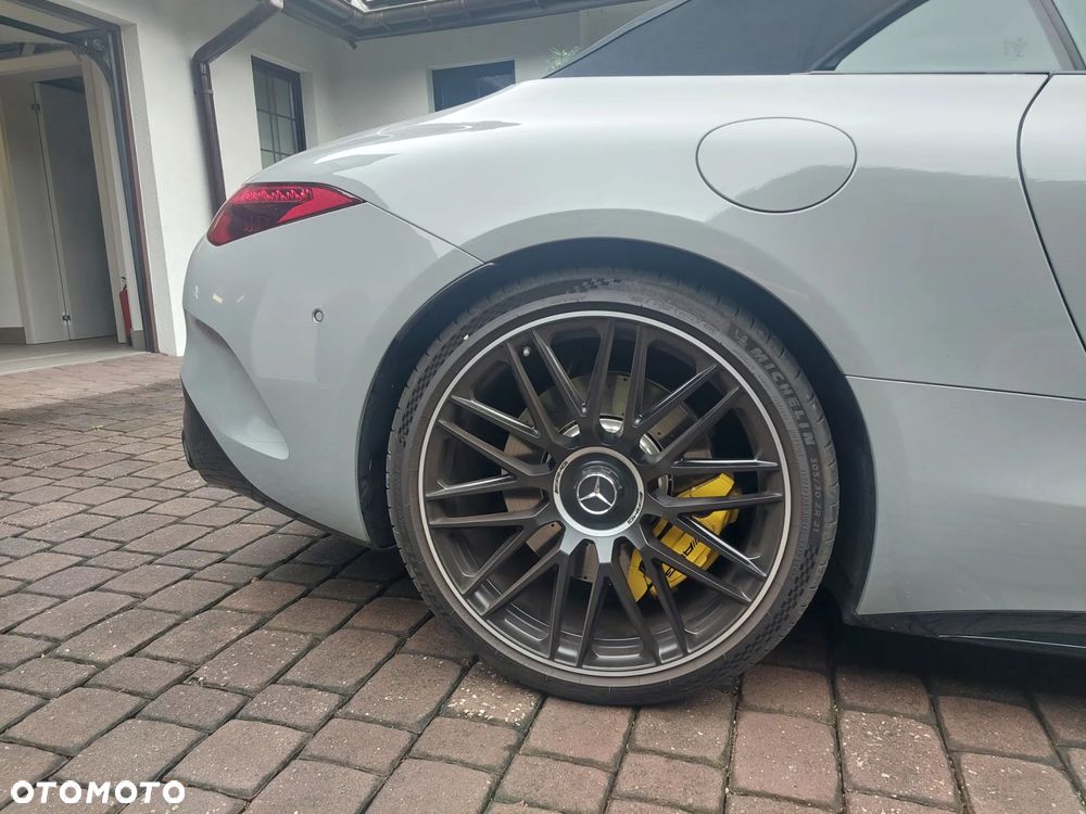 Mercedes-Benz SL AMG 63 4-Matic+ - 9