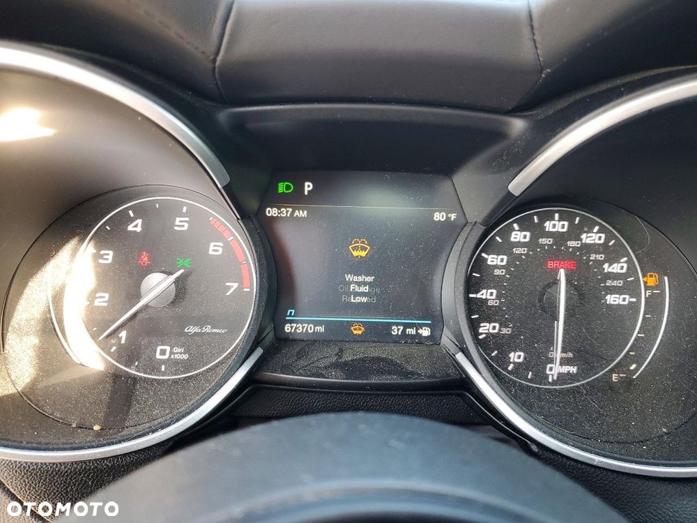 Alfa Romeo Stelvio 2.0 Turbo 16V AT8-Q4 Veloce Ti - 10