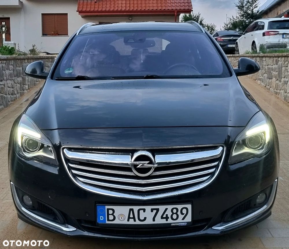 Opel Insignia 2.0 Bi Turbo CDTI 4x4 - 17