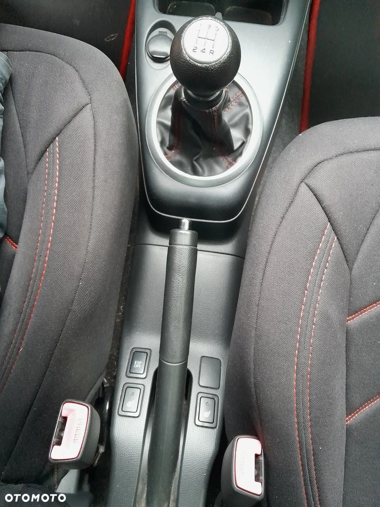 Suzuki Swift 1.6 Sport - 12
