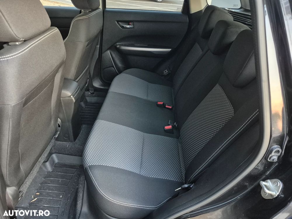Suzuki Vitara 1.4 Boosterjet MHEV Passion - 21