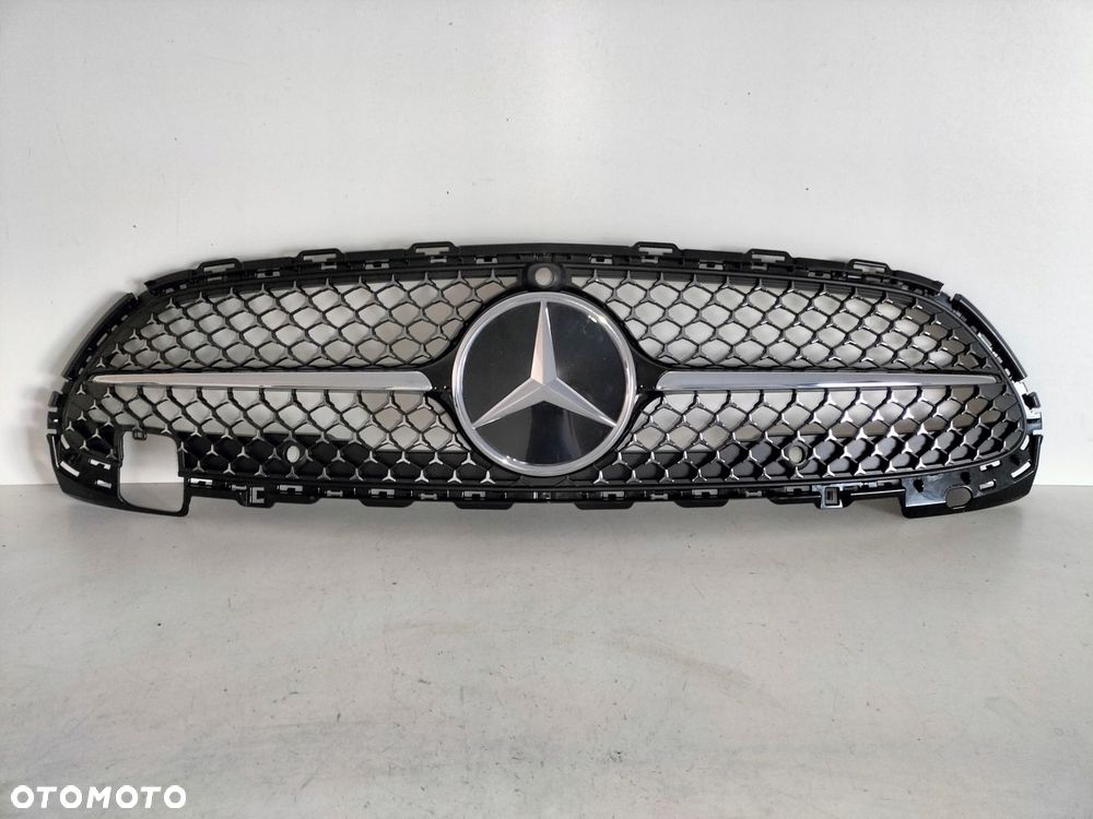 atrapa kratka grill mercedes c klasa w206 21- amg - 1
