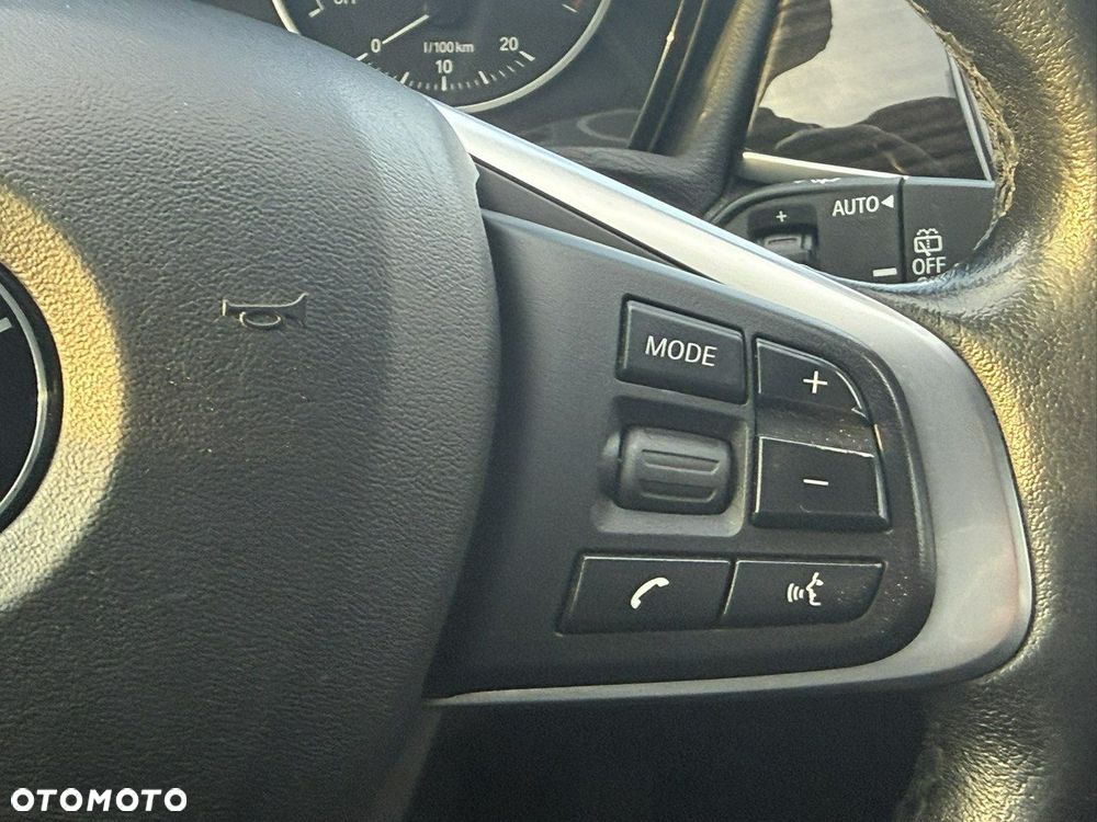 BMW X1 xDrive28i - 15