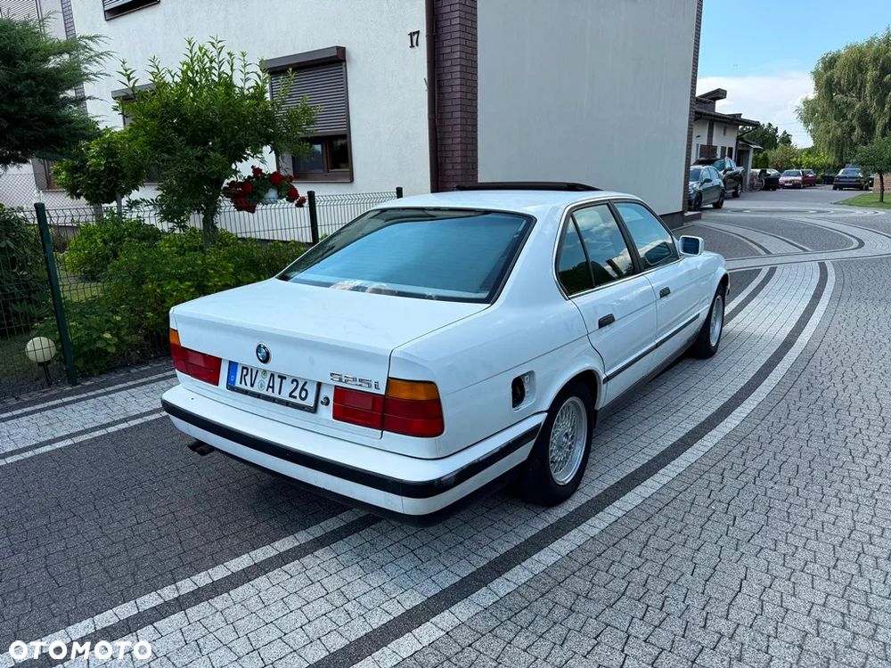 BMW Seria 5 - 10