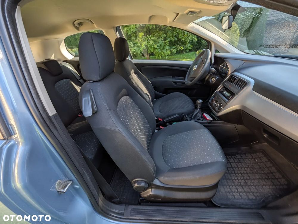 Fiat Grande Punto - 6