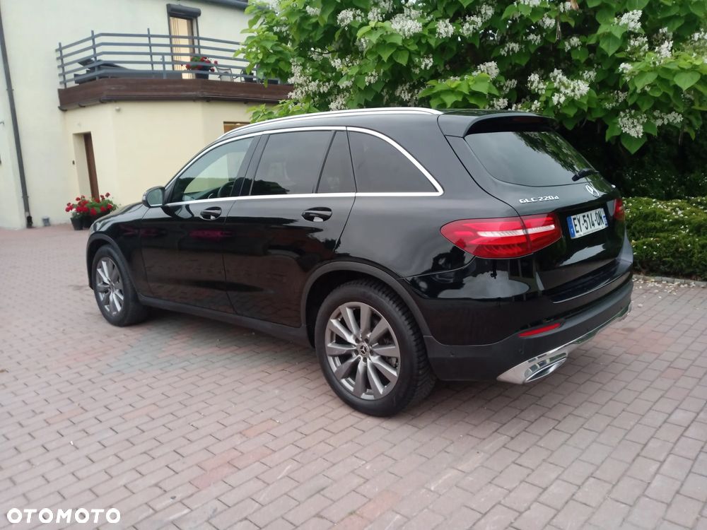 Mercedes-Benz GLC - 7