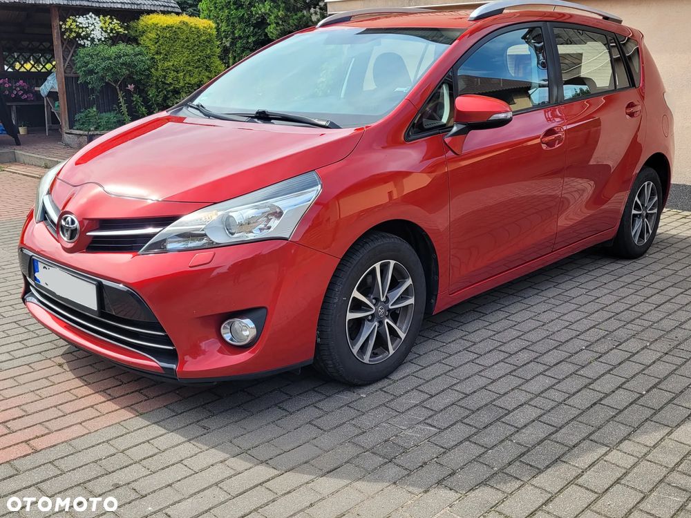 Toyota Verso 1.8 Prestige 7os EU6 - 2