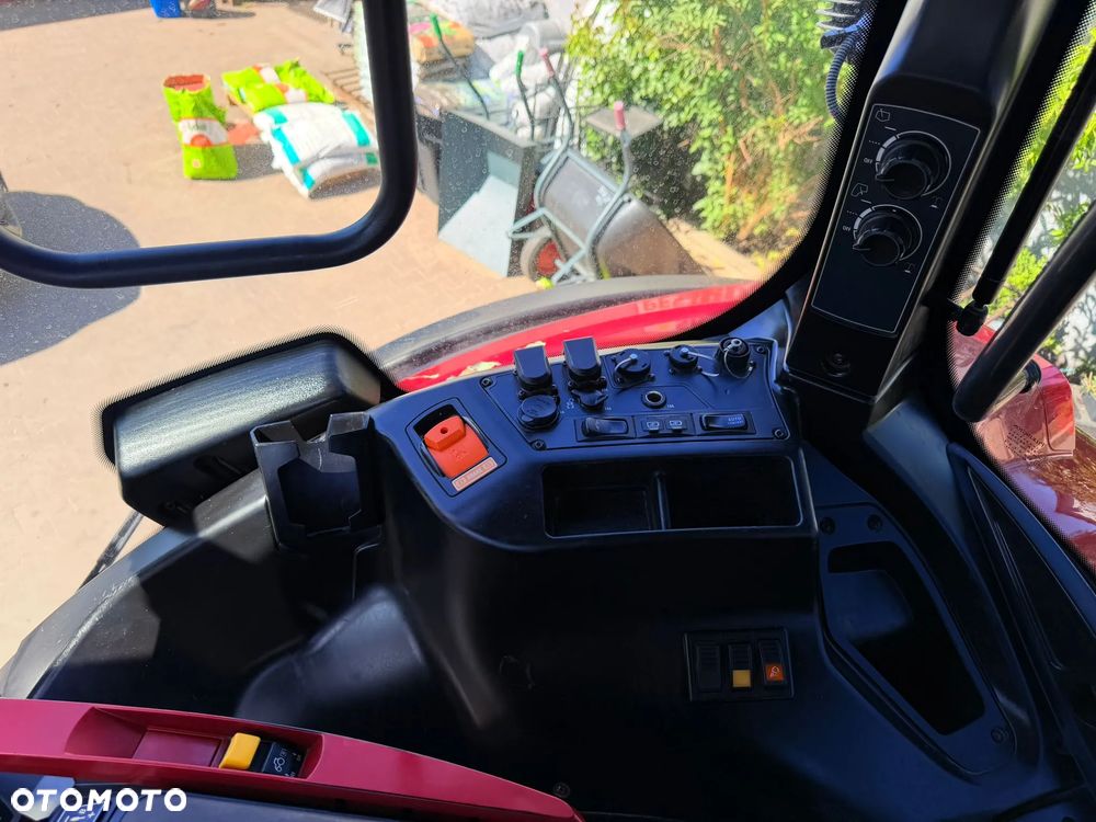 Valtra T 235 Direct Unlimited - 29
