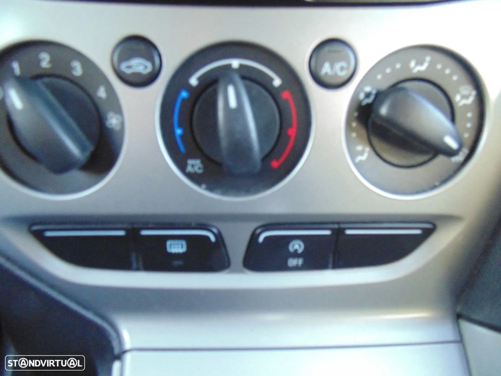 Ford Focus SW 1.6 TDCi Trend Easy - 30