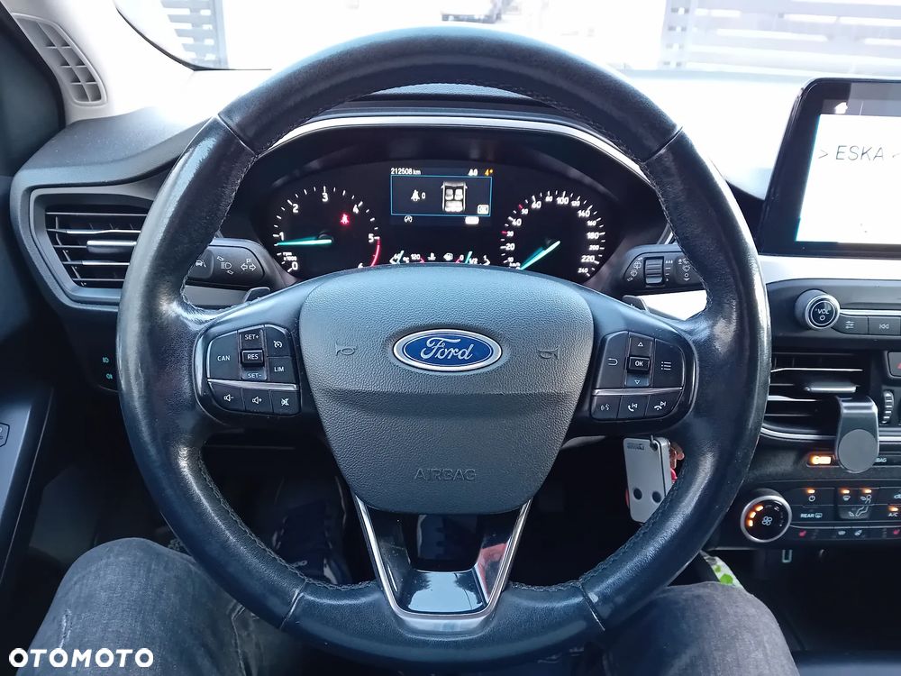 Ford Focus 1.5 EcoBlue Start-Stopp-System ACTIVE - 32