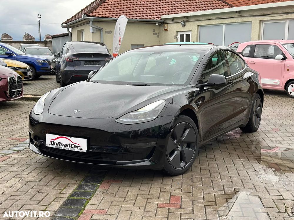 Tesla Model 3 Langstreckenbatterie Allradantrieb Dual Motor - 1