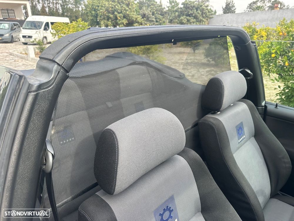VW Golf Cabriolet 1.9 TDI Trendl. - 18