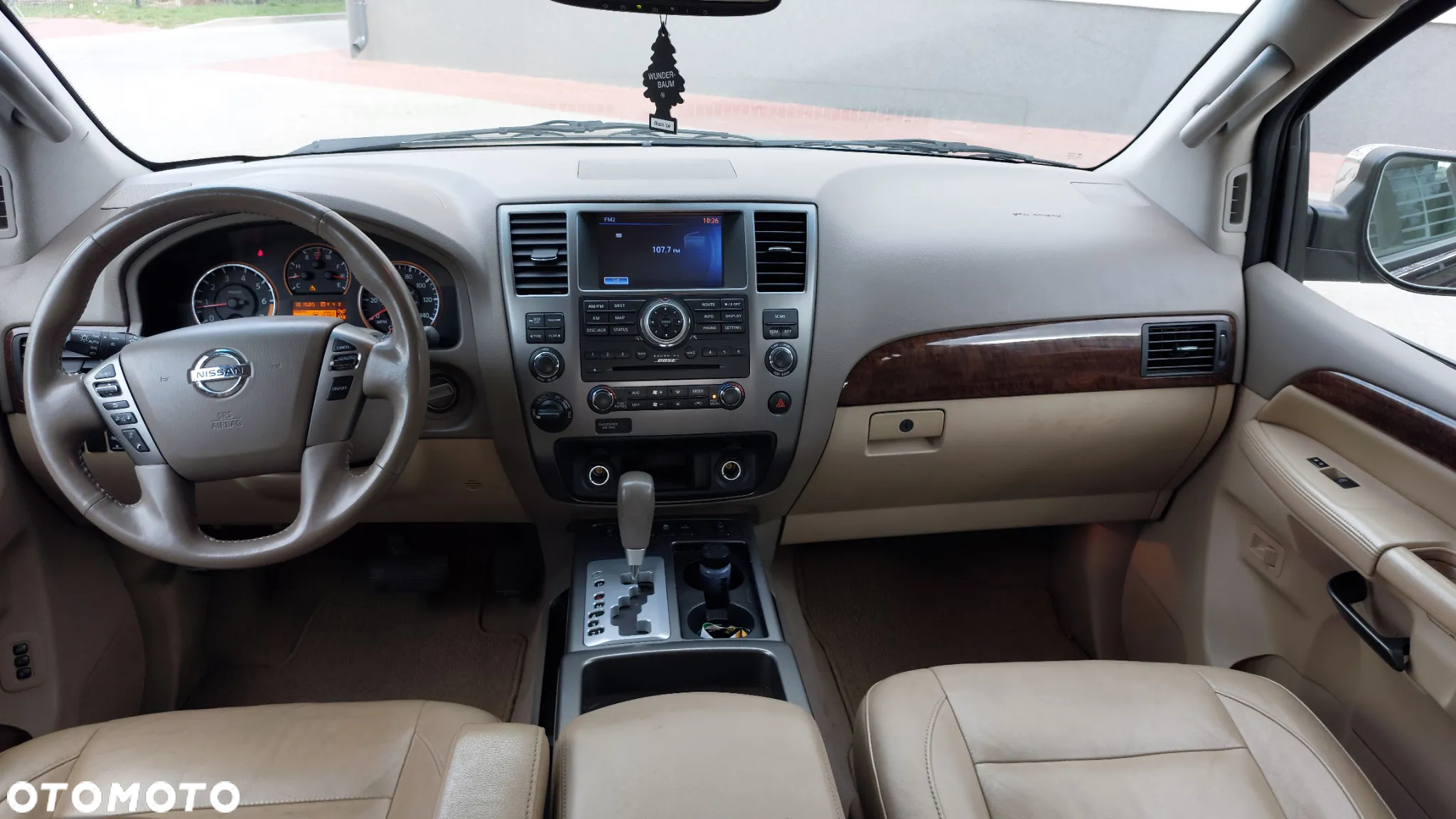 Nissan Armada - 12