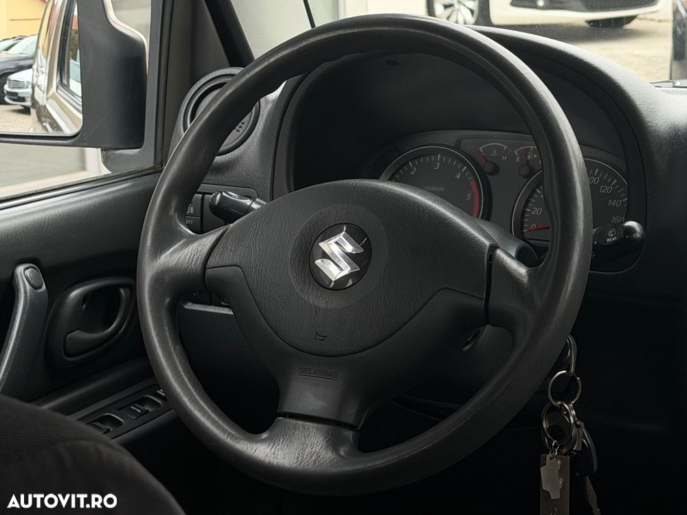 Suzuki Jimny 1.5 DDiS Club - 6