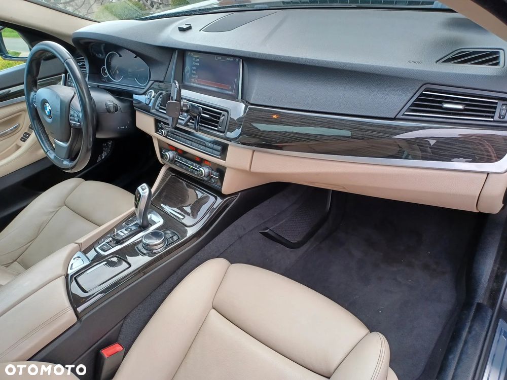 BMW Seria 5 535d Touring - 10