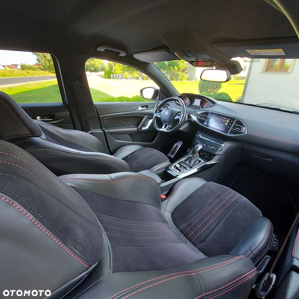 Peugeot 308 BlueHDi FAP 180 EAT8 Stop & Start GT - 20