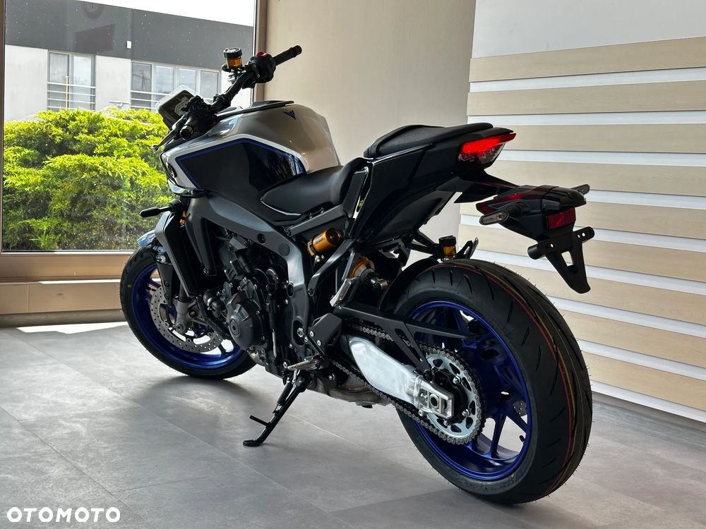 Yamaha MT - 4