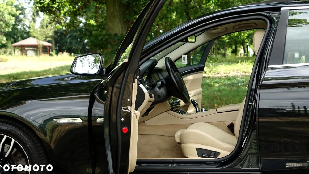 BMW Seria 5 520d Modern Line - 6
