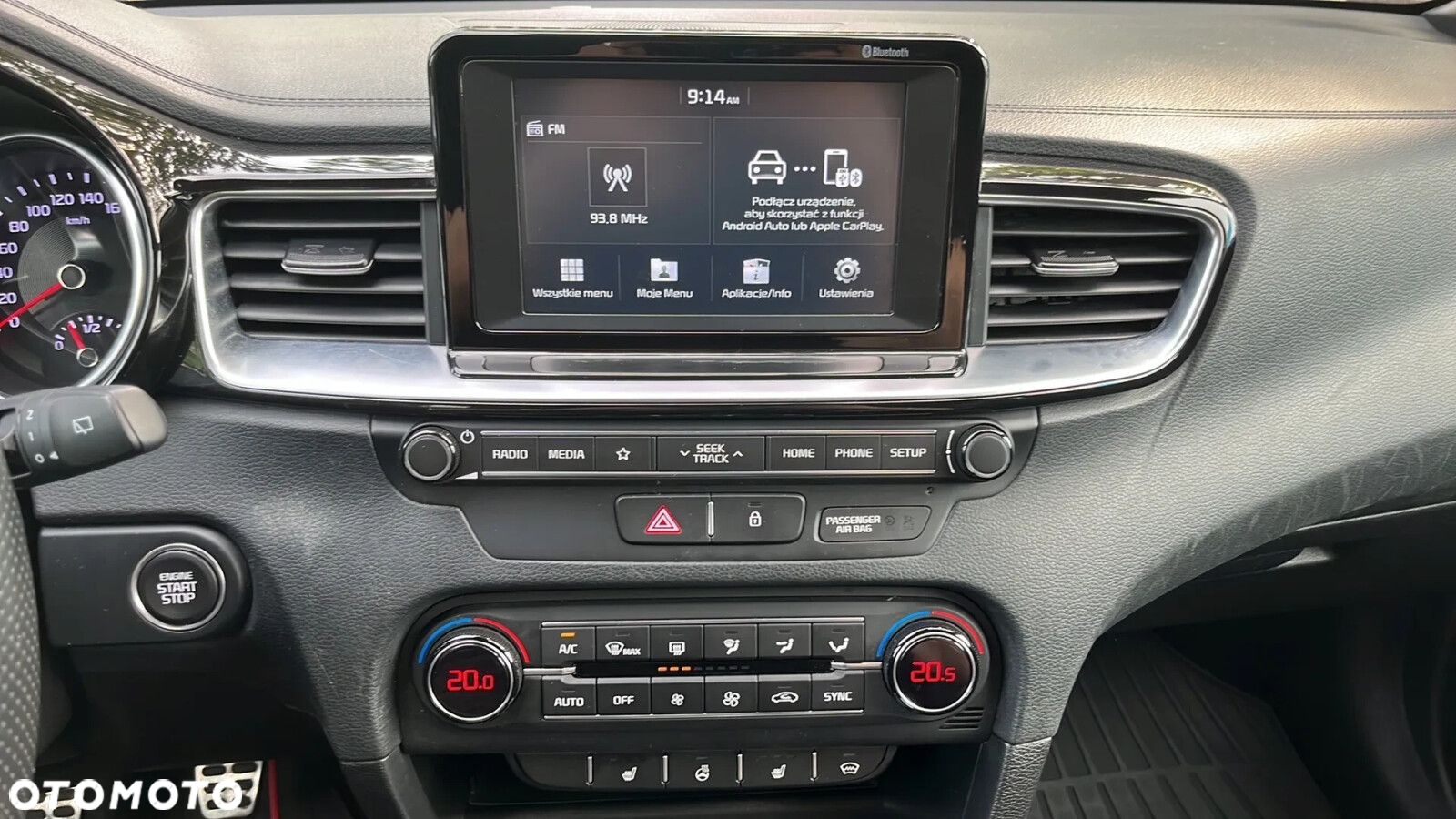 Kia Ceed - 24