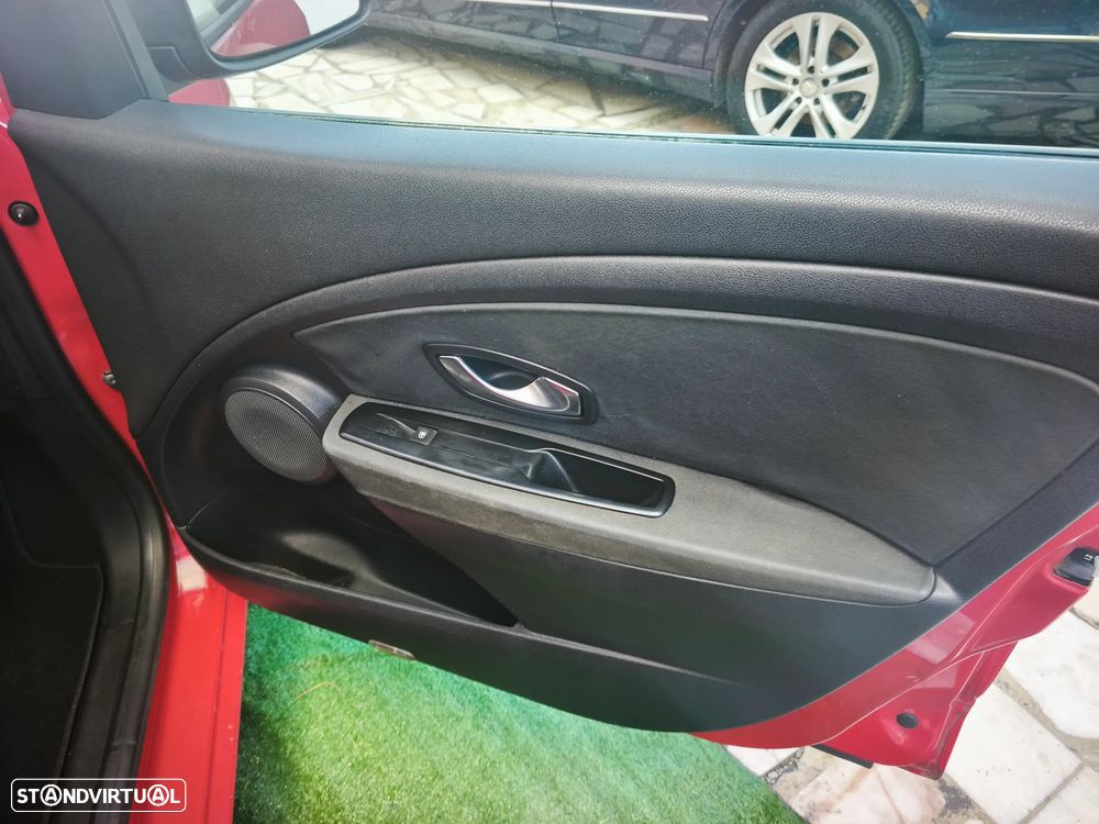 Renault Mégane Sport Tourer 1.5 dCi Dynamique - 19