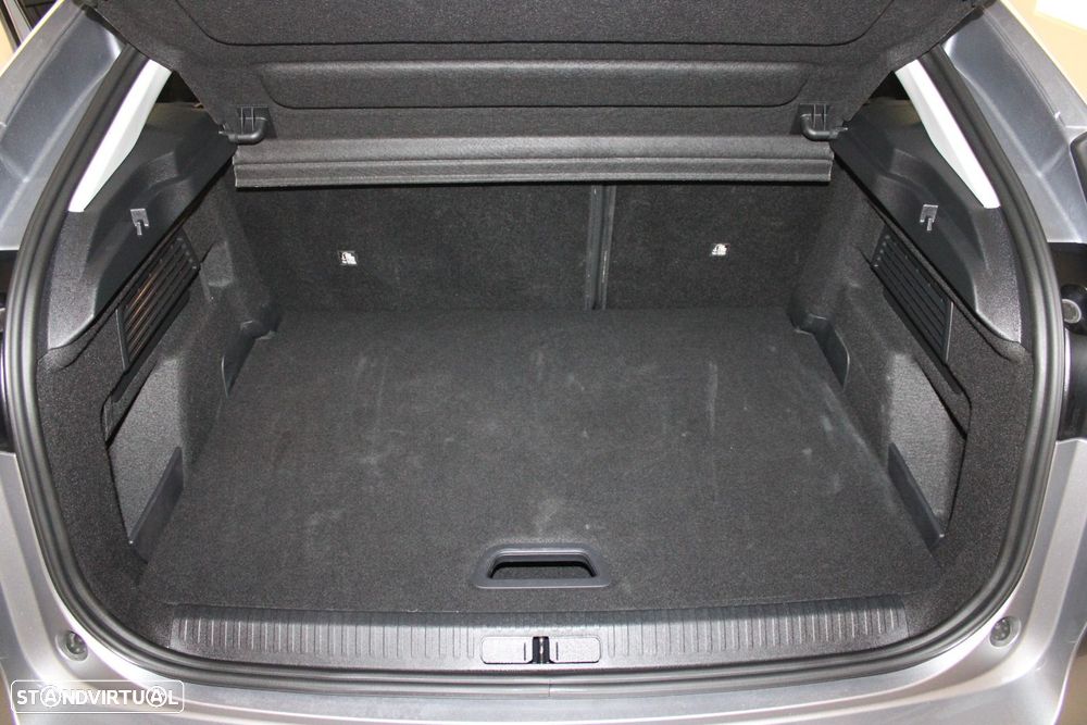 Citroën C4 1.2 PureTech Plus - 33