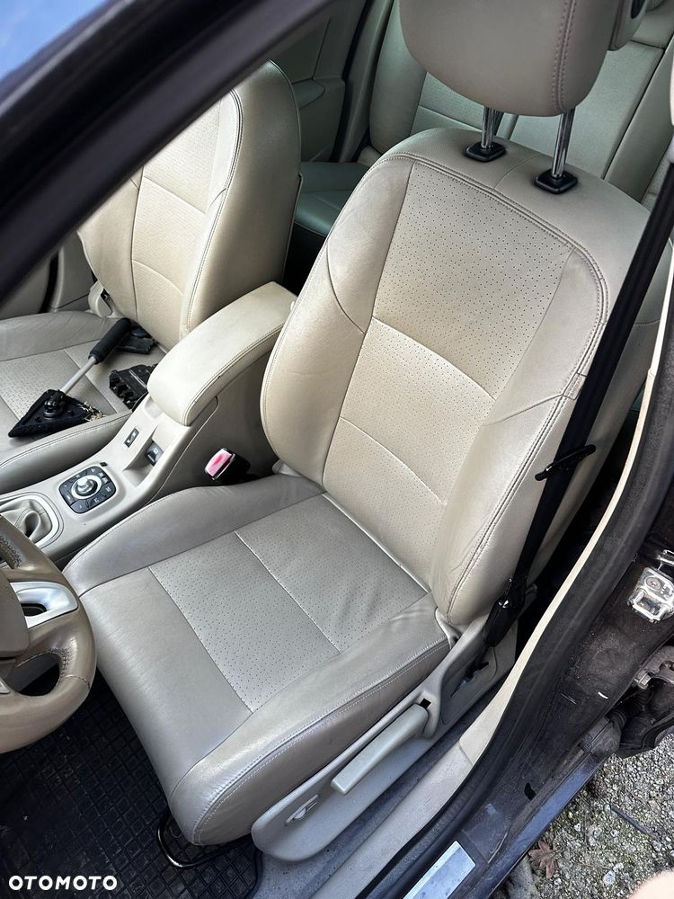 Fotele Kanapa Komplet Beżowa Skóra Renault Megane III Kombi stan idealny - 1