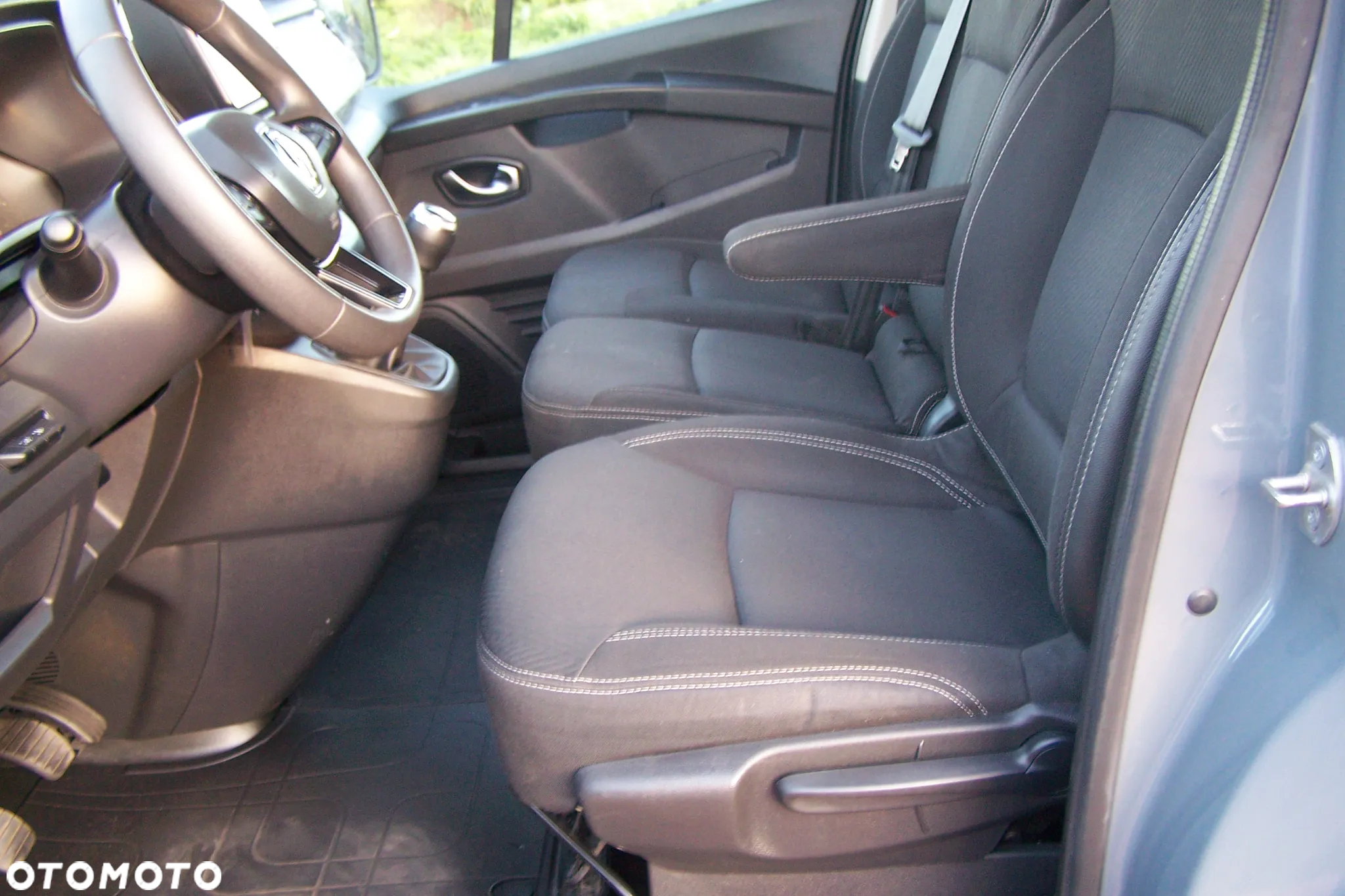 Renault trafic - 8