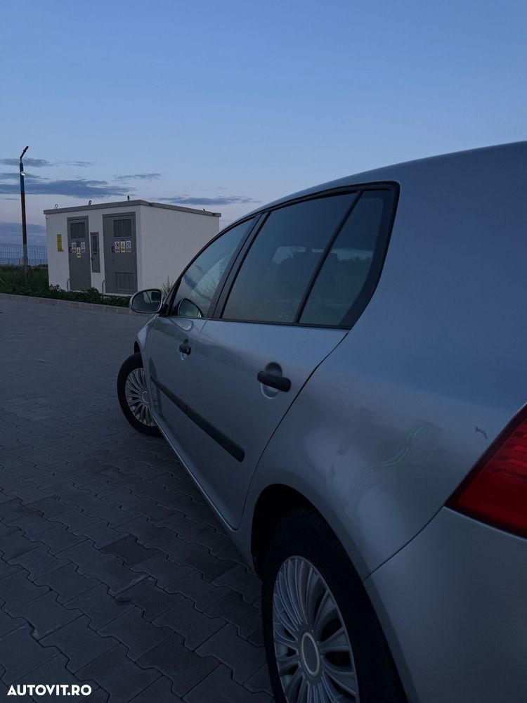 Volkswagen Golf 1.9 TDI Comfortline - 5