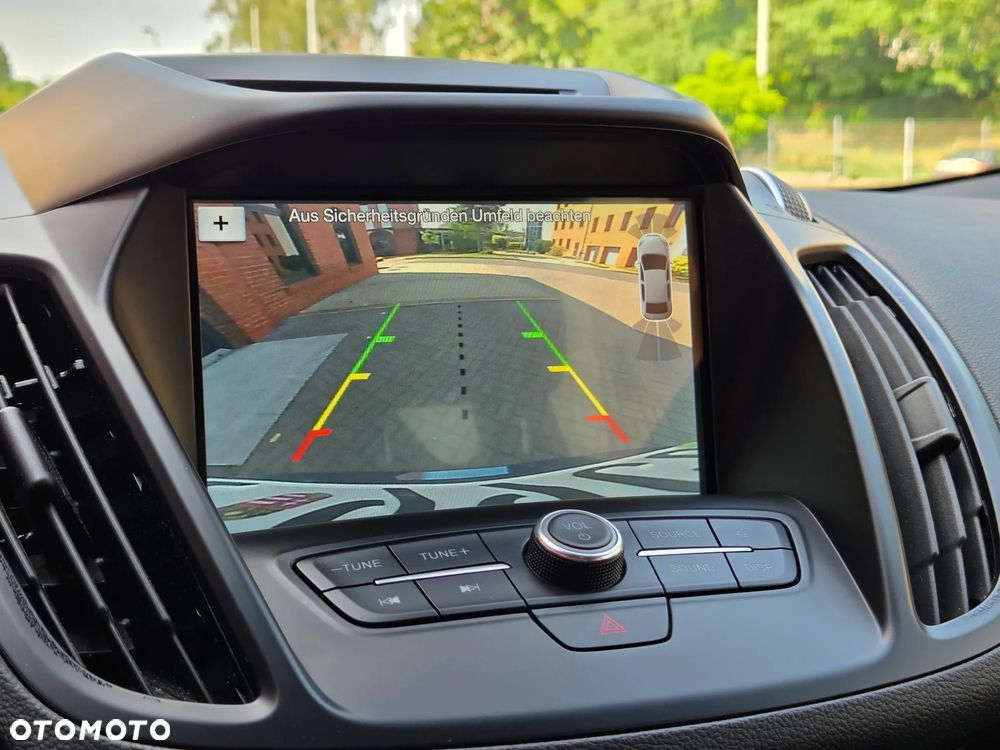 Ford Kuga 1.5 EcoBoost 2x4 ST-Line - 32