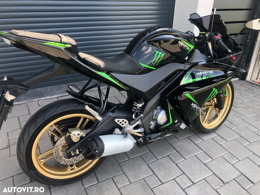 Yamaha YZF-R 125 - 3