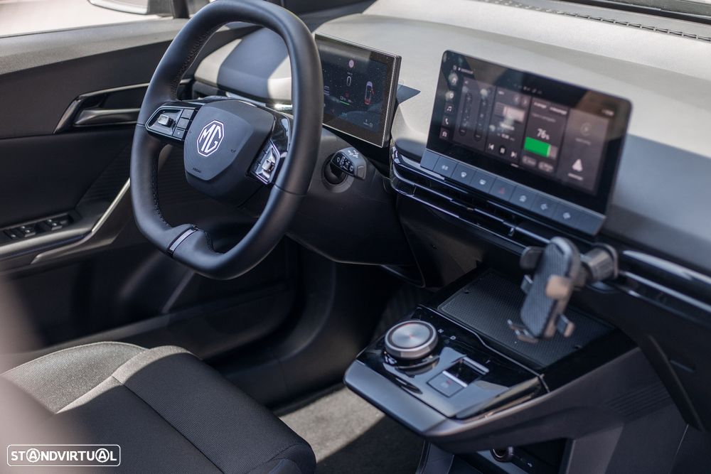 MG MG4 Luxury 49 kWh - 5