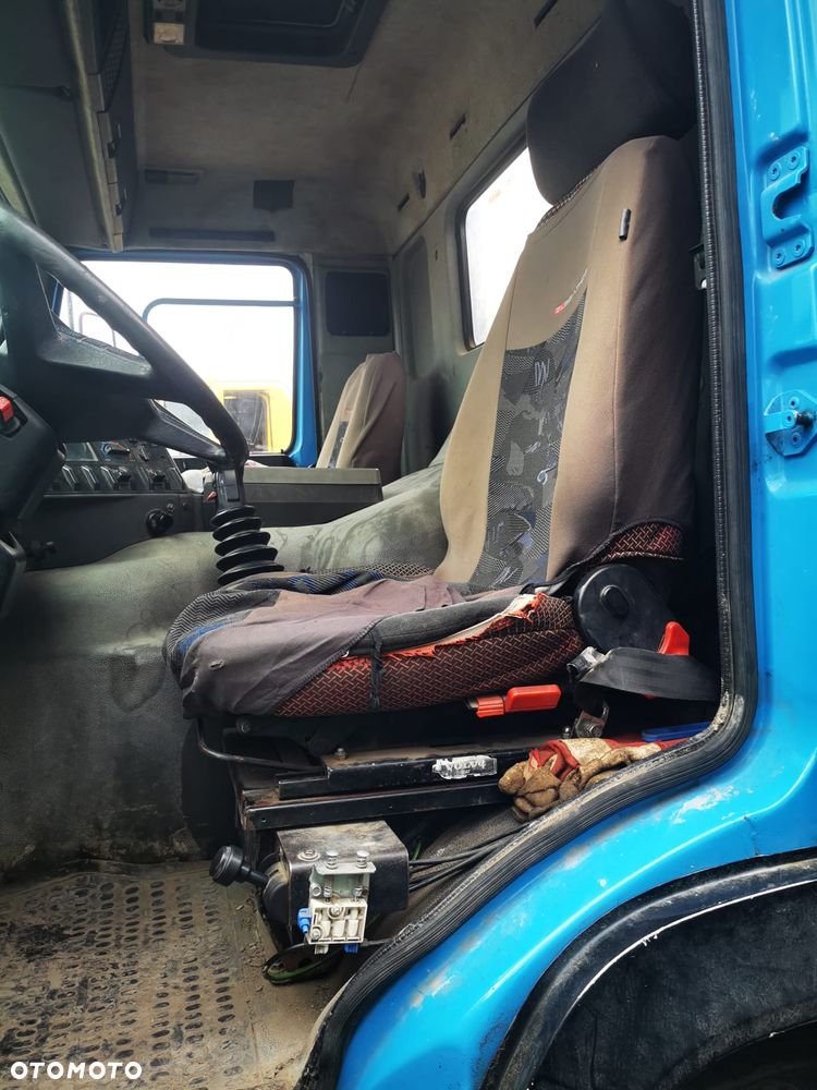 Volvo FL7 Wywrotka 6x4 - 9