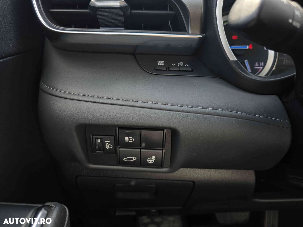 Toyota Highlander - 16