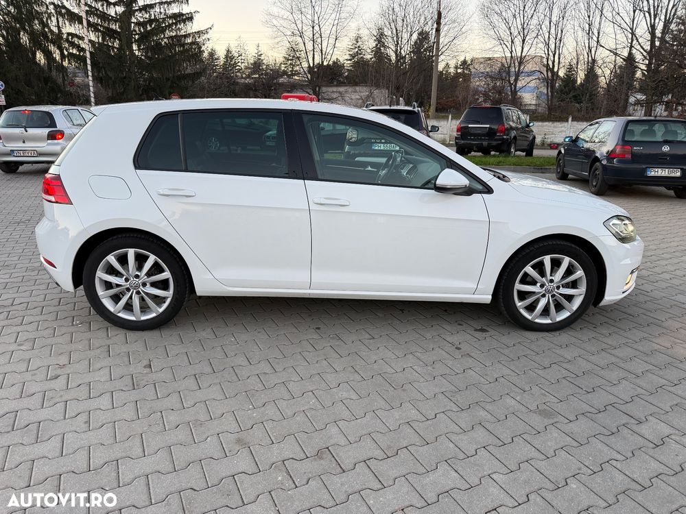 Volkswagen Golf 2.0 TDI (BlueMotion Technology) Highline - 6