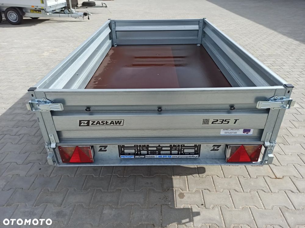 Zaslaw 235T - 2